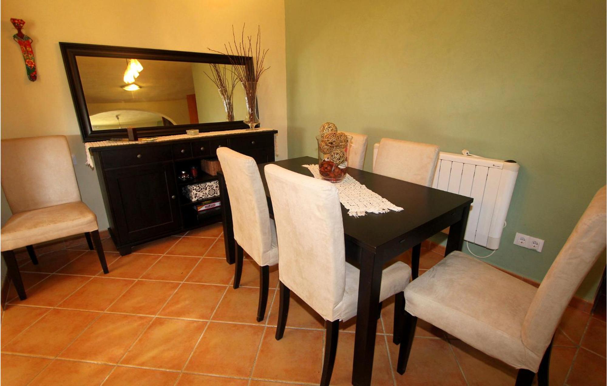 Cozy Home In Algaida With Outdoor Swimming Pool Holiday home